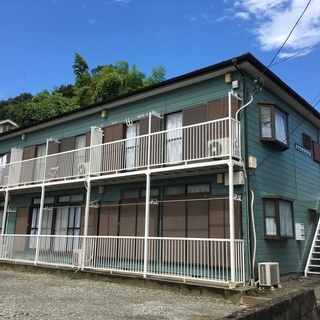無垢フローリングの癒やし空間！1階出窓付き角部屋、南東向きで日当たり良好 - 不動産