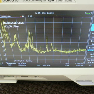 確実な調査は高性能な測定器で、盗聴器発見　電波式盗撮カメラ発見　電波関係の専門です　スペクトラムアナライザー保有で盗聴器調査　検索調査　盗聴器確実に発見　盗聴器確実な調査　全ての周波数を検出　全周波数を調査　正確な測定調査  レベルの高い測定調査ができます 受信機だけの調査とはレベルが違います 盗聴高度な調査 和歌山地元盗聴調査会社 検索調査能力は大学理工学部や工業大学レベルです        （レシーバーや簡易な発見測定器だけで調査を行うような いんちき業者ではありません ）          − 和歌山県