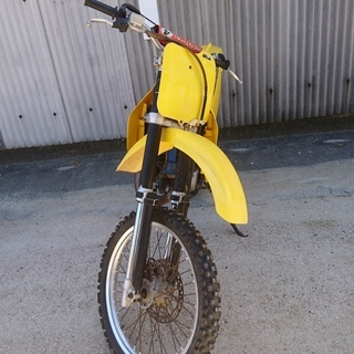 1990年式　スズキＲＭ１２５　実働レストアベースの画像