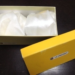 ほぼ新品♪　ル・クルーゼの小物入れ&トレーの画像
