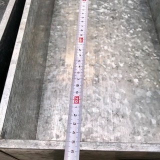 ブリキ衣装ケース 3個で2000円、1個でも可で1000円！の画像