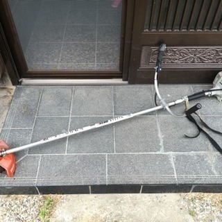 草刈機