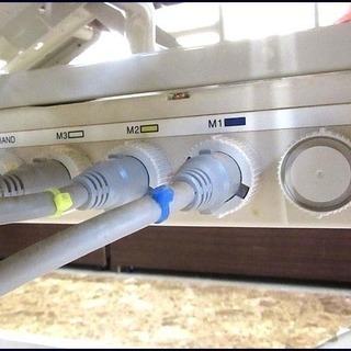 パラマウントベッド 電動ベッド 3モーター サイドバー プレグラーマットレス付き 介護ベッド 動作確認済み【質TS】 の画像