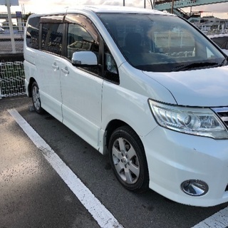 分割可能21年式セレナハイウェイスターです！