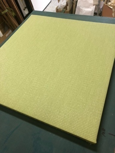 ダイケン 健やか畳 半畳へり無し 新品 赤ちゃんのオムツ替えスペースに安心