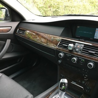 BMW 525i ハイラインPKG E60 後期型 iDrive 電動制御シフト 美車 サンルーフ 革シート シートメモリーの画像