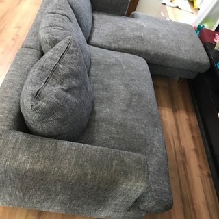 (取り引き中)3人掛け用 オットマン付き ソファー  中古 無料の画像