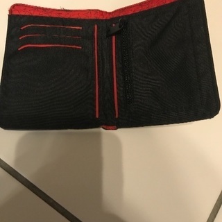 折りたたみ財布