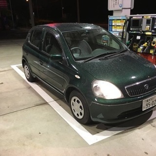 トヨタ ヴィッツ 平成13年式 車検30年11/29 クラヴィア低走行 室内保管 ワンオーナー 電動格納ミラー 美車の画像