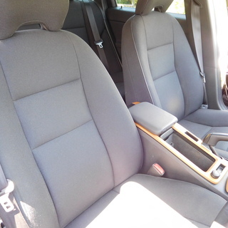 最終値下げ◎ボルボ Ｖ50 2.0eパワーシフト ☆車検 H31.10迄 ☆走行31,900Km ☆キセノン・純正ホイール！！の画像