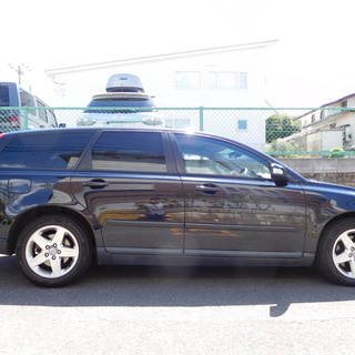 最終値下げ◎ボルボ Ｖ50 2.0eパワーシフト ☆車検 H31.10迄 ☆走行31,900Km ☆キセノン・純正ホイール！！の画像