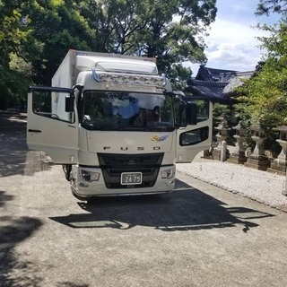 大型トラック運転手 トレーラー運転手の画像
