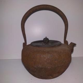 鉄瓶 骨董品の画像