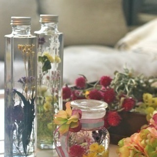 ハーバリュウム ワークショップ ママと一緒に作りましょう。