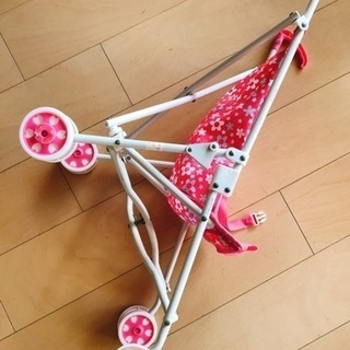 人形用ベビーカーの画像