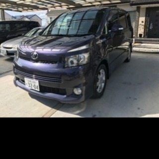 ヴォクシー２０年式  車検付き