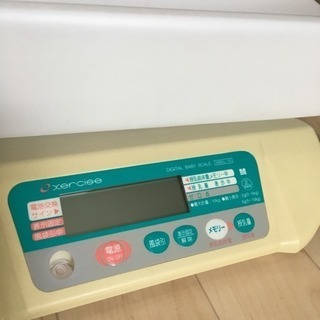 ベビースケール 赤ちゃん体重計の画像