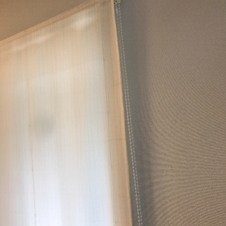 大型ロールスクリーンの洗濯