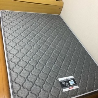 ダブルベッド 美品 値下げ