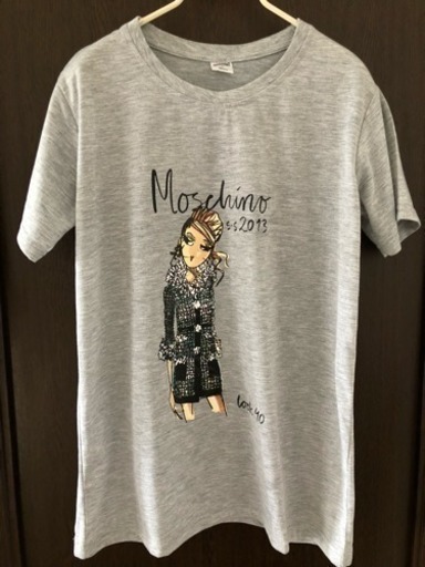 未使用品モスキーノ Tシャツ送料無料