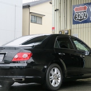 　　どなたでもクルマがローンで買えます！　『　トヨタ　マークＸ　』　完全自社ローン！ 　金利は一切かかりません！　くるまのミツクニ練馬店　　の画像