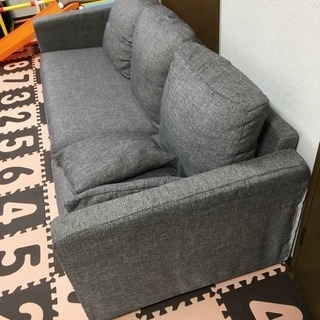 ソファーの画像