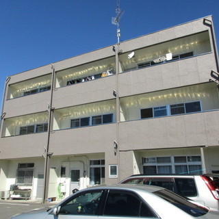 【岐阜市賃貸マンション】　★三里小学校区！　駅近！　２ＬＤＫ物件！　駐車場３台以上契約可能！！！★の画像