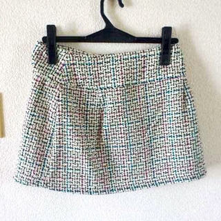 値下げ再投稿　ラップスカートの画像