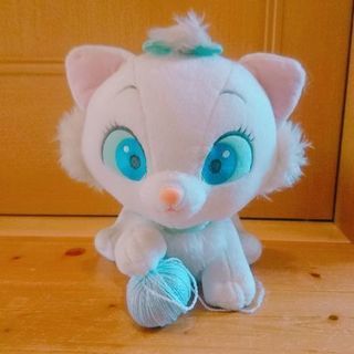 ディズニーぬいぐるみ（マリーちゃん）