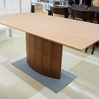 moda en casa/モーダエンカーサ 　piazza 160 table /walnut ピアッツァ ダイニングテーブル オーク天然木 インテリア デザイナー