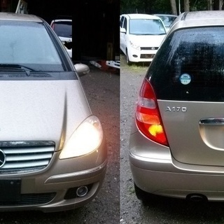 お値下げです：499000を299999へ！メルセデスベンツA170。52000㎞。ゴールド。ナビ／アルミ付。車検は2年付き！の画像