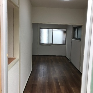 ペットOK＊リノベ済キレイ＊戸建テラスハウス川西能勢口徒歩圏内！絹延橋駅4分 − 兵庫県