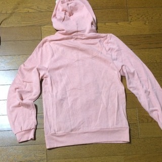 新品 タグ付き レディースパーカー Mの画像