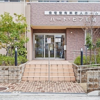 ◎１夜勤/１万２，６００円◎車通勤可能◎住宅型有料老人ホームでの夜勤業務◎２１：００～翌９：００◎の画像