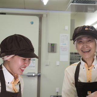 希望のシフトで勤務できます。しっかり働きたい方も週2～3回だけの...
