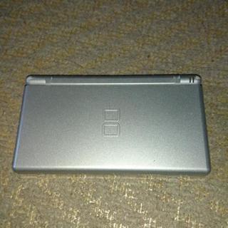 任天堂DS lite