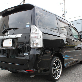 ☆ VOXY ZS煌Ⅱ フリップダウンモニター 両側パワスラ フルセグTV 18インチアルミ HDDナビ ☆の画像