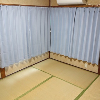 江東区大島4丁目シェアハウス 賃料（管理費等）：4万円 ジャンル：シェアハウス 間取り/面積：ワンルーム 11.34m² 住所：東京都大島4丁目 交通： 都営新宿線 大島駅 徒歩5分、 都営新宿線 西大島駅 徒歩5分   提供元：（株）シュンドライブ - 江東区