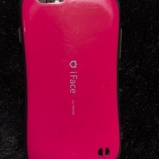 値下げ❗️DOCOMO iPhone7 ジェットブラック 32GBの画像