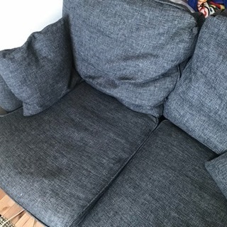 ニトリ2人掛けソファーの画像