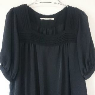 black チュニックブラウスの画像