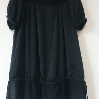 black チュニックブラウスの画像