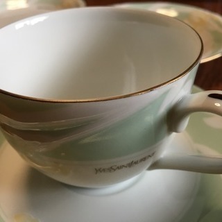 イヴ サンローラン 食器(生活雑貨)の中古が安い！激安で譲ります