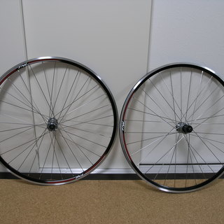 (新品)クロスバイク用 軽量手組ホイール 前後セット 新品タイヤ付き エンド幅135mm Deoreハブ TNIリムの画像