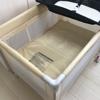 【取引中】カトージ·プレイヤード+オムツ替えテーブル セットの画像