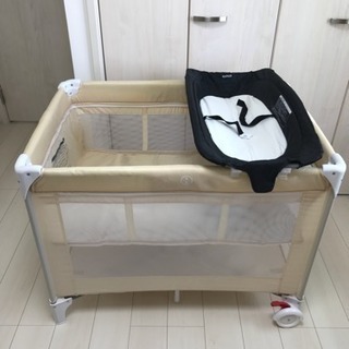 【取引中】カトージ·プレイヤード+オムツ替えテーブル セットの画像