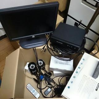 防犯カメラ 一式  pcモニター等 全部セット