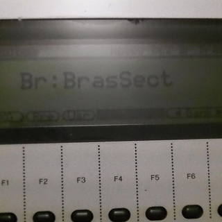 YAMAHA　EOS900　スタンド付の即戦力プレーヤーズコンディションの画像