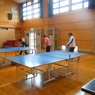 「秋だしなんか運動でもしようかな」気軽に始められる卓球してみませ...