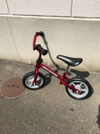 CHICCO キッコ Red Bullet バランスバイク メタルフレーム 玩具 キッズバイク ペダル無し